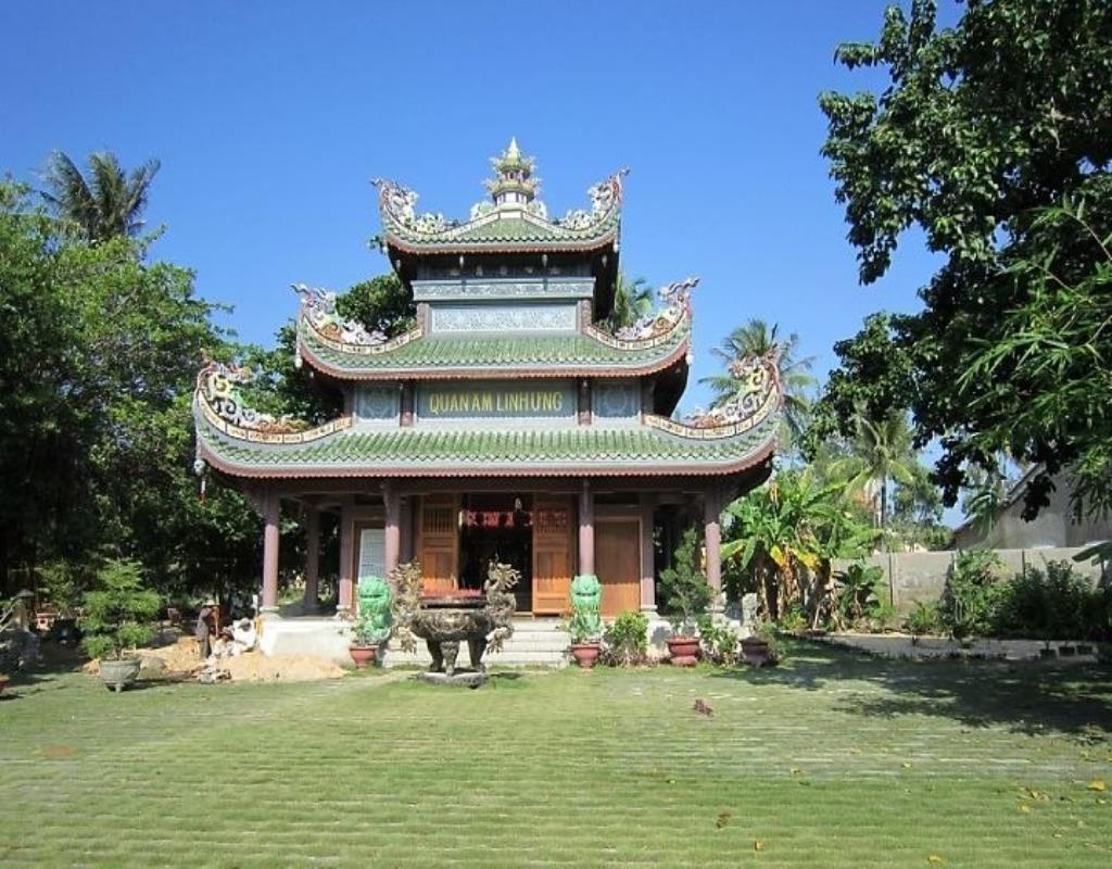 Tour Phú Yên: Nhà Thờ Mằng Lăng – Ghềnh đá đĩa – Chùa Thanh Lương – Bãi Xẹp