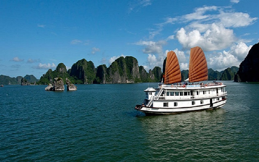 Tour Du thuyền Hạ Long – Yên Tử