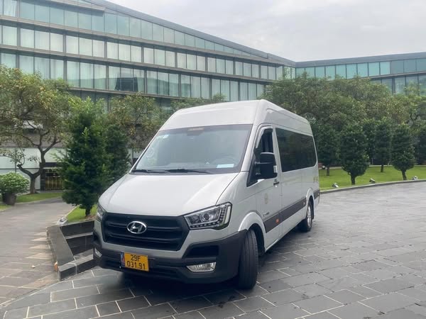 Cho thuê xe 16 chỗ tại Hà Nội